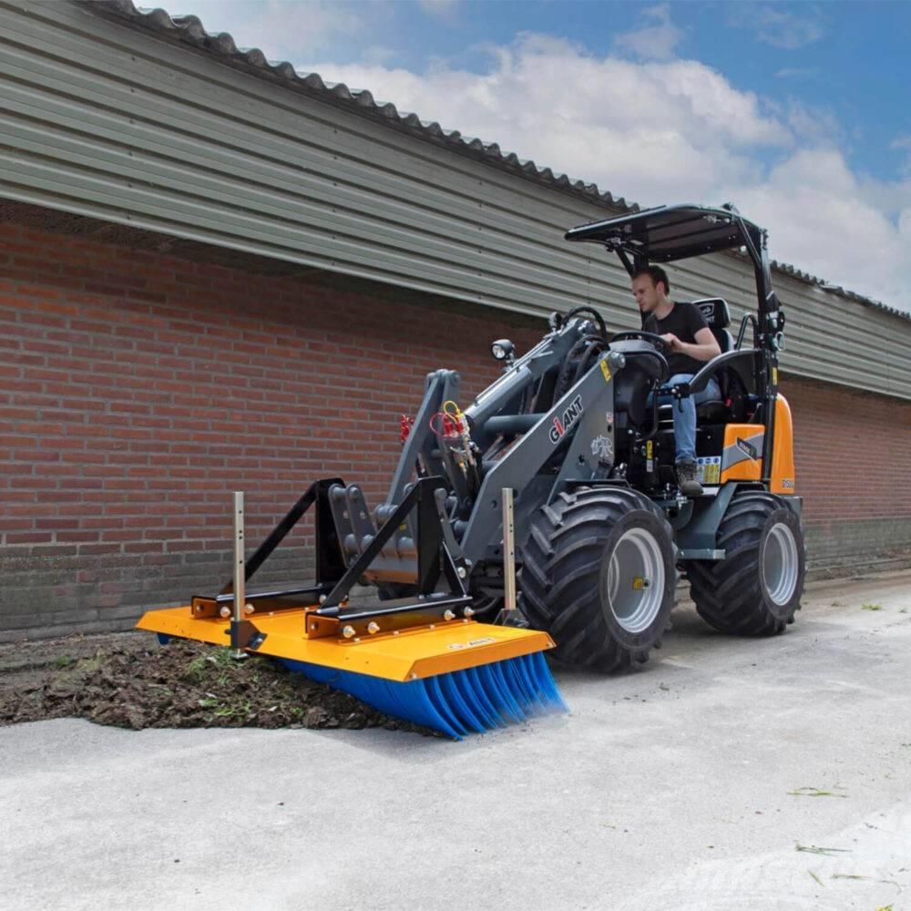 GiANT G 1500 Фронтальные погрузчики