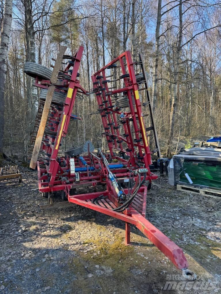 Potila SPH 700 Пружинные бороны