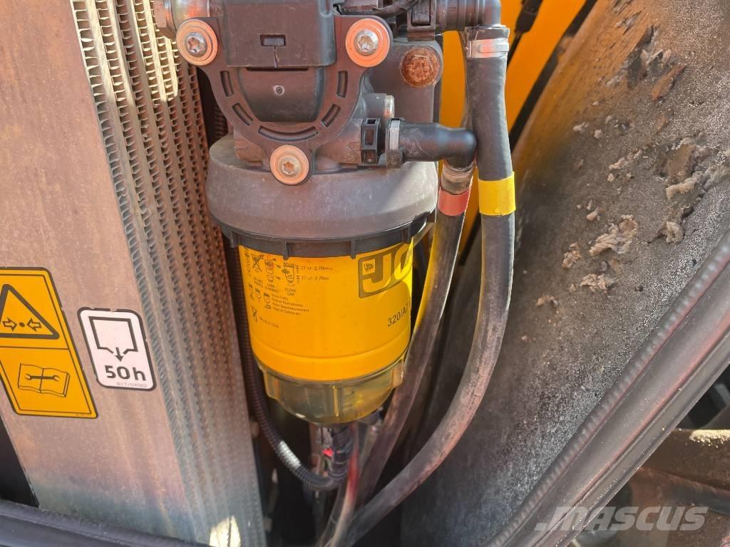 JCB 540-170 Телескопические погрузчики