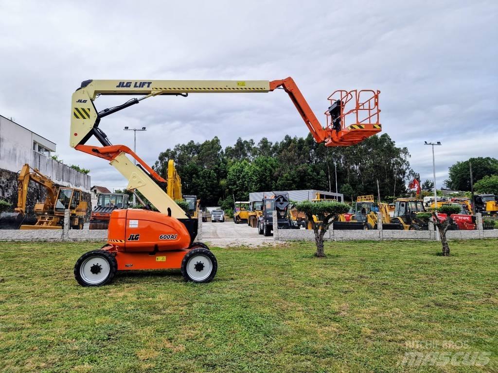 JLG 600 AJ Коленчатые подъемники