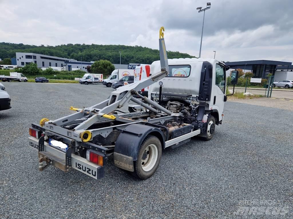 Isuzu N-Series Изотермический фургон