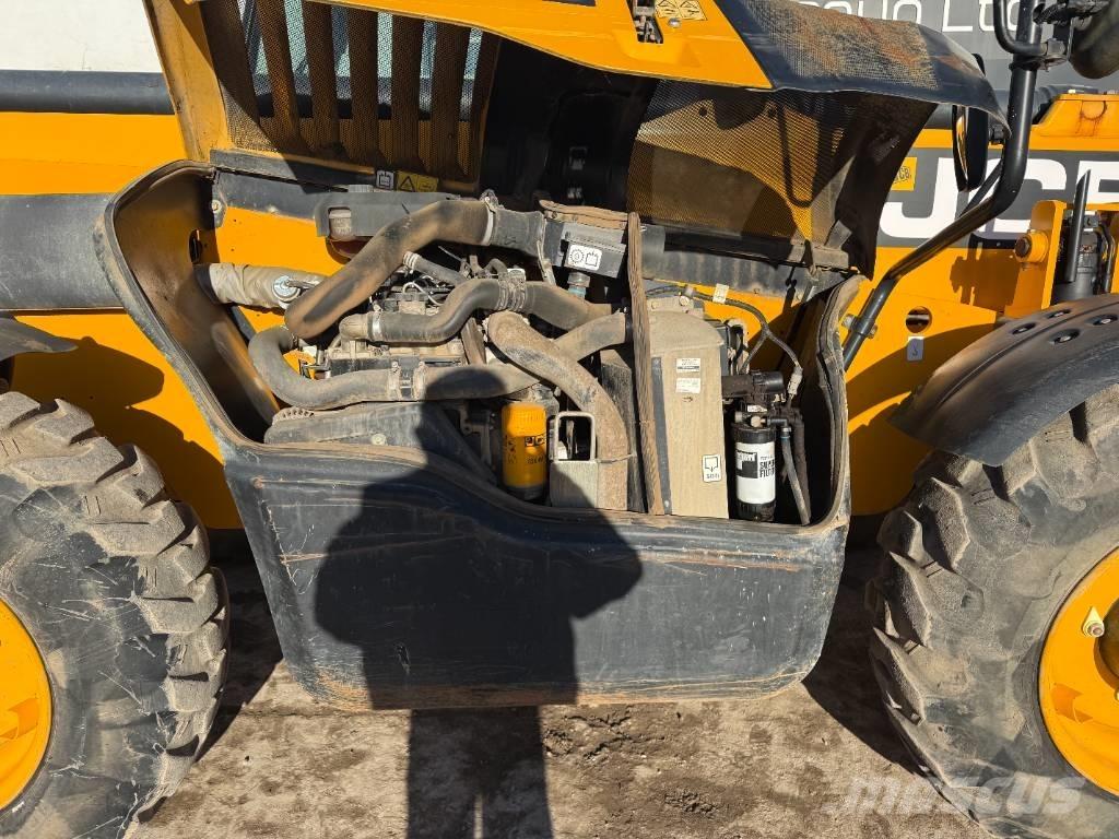 JCB 540V-180 Телескопические погрузчики