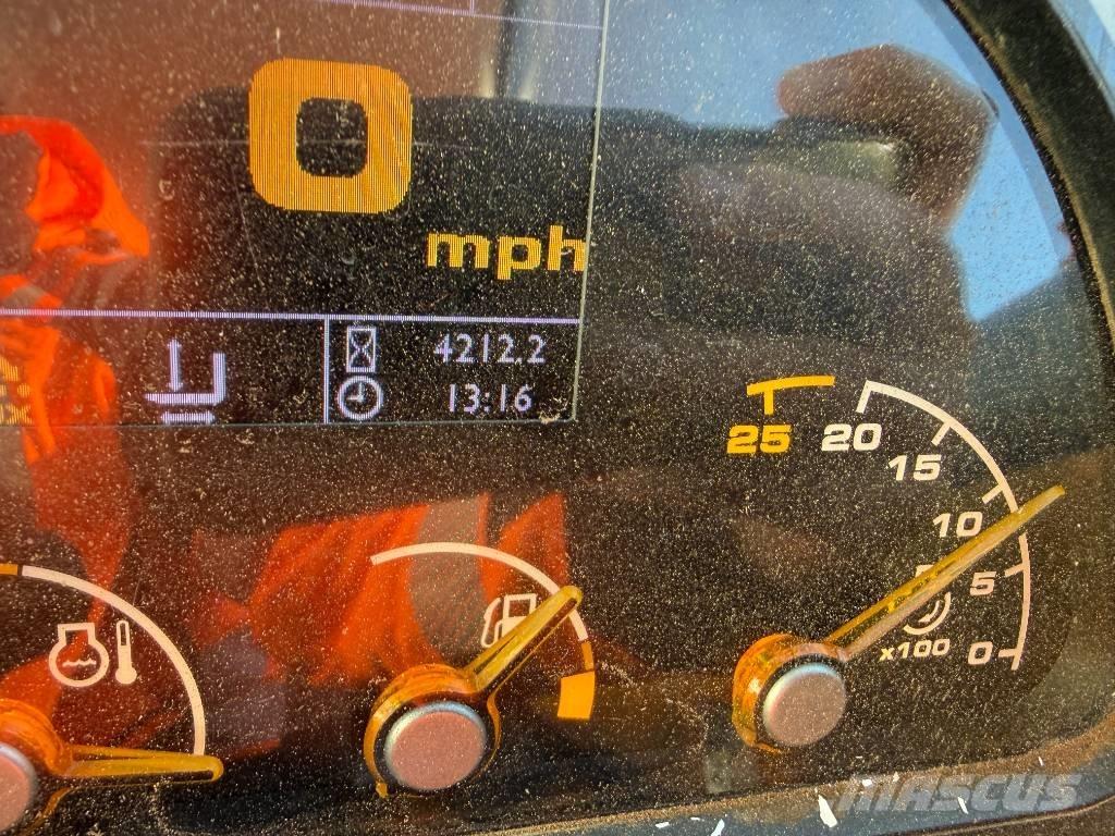 JCB 540V-180 Телескопические погрузчики