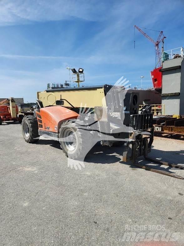 JLG 1255 Телескопические погрузчики