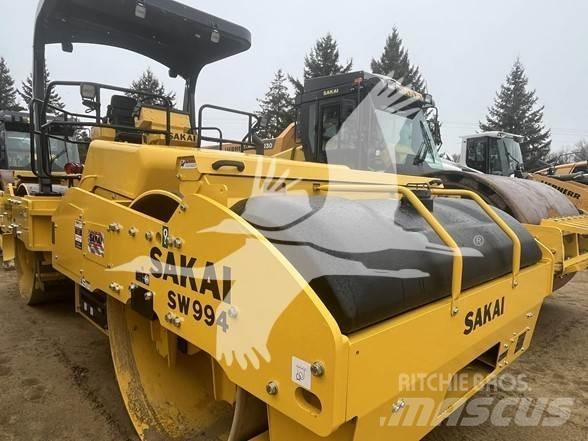 Sakai SW994 Грунтовые катки