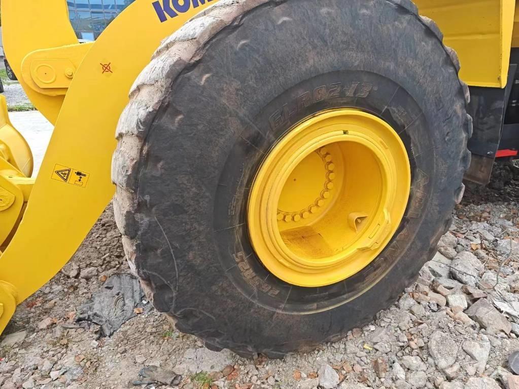 Komatsu WA 470-6 Фронтальные погрузчики
