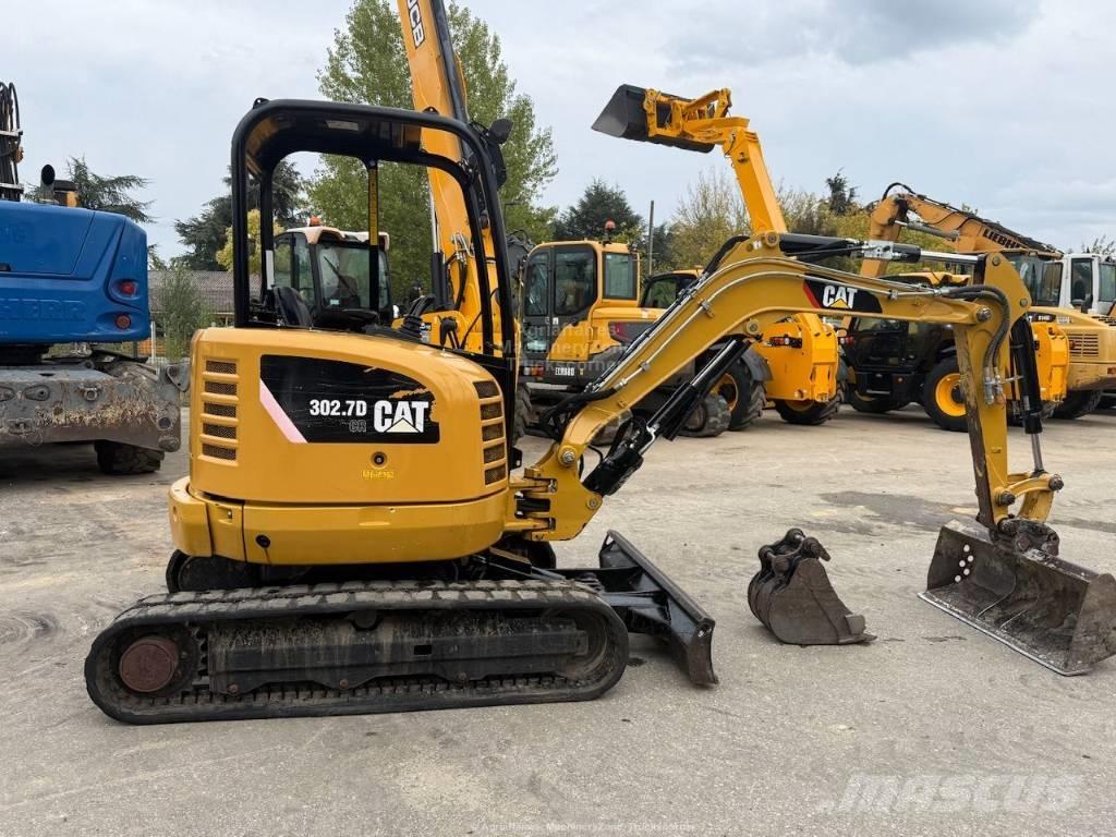 CAT 302.7 CR Мини-экскаваторы