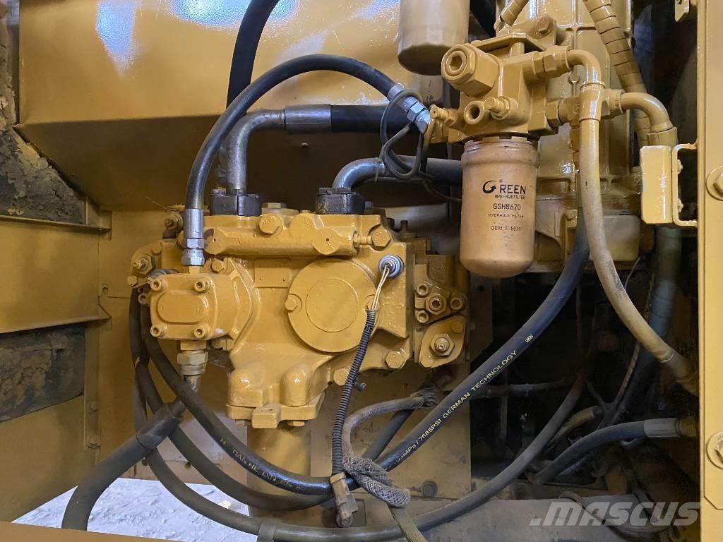 CAT 320 C Гусеничные экскаваторы