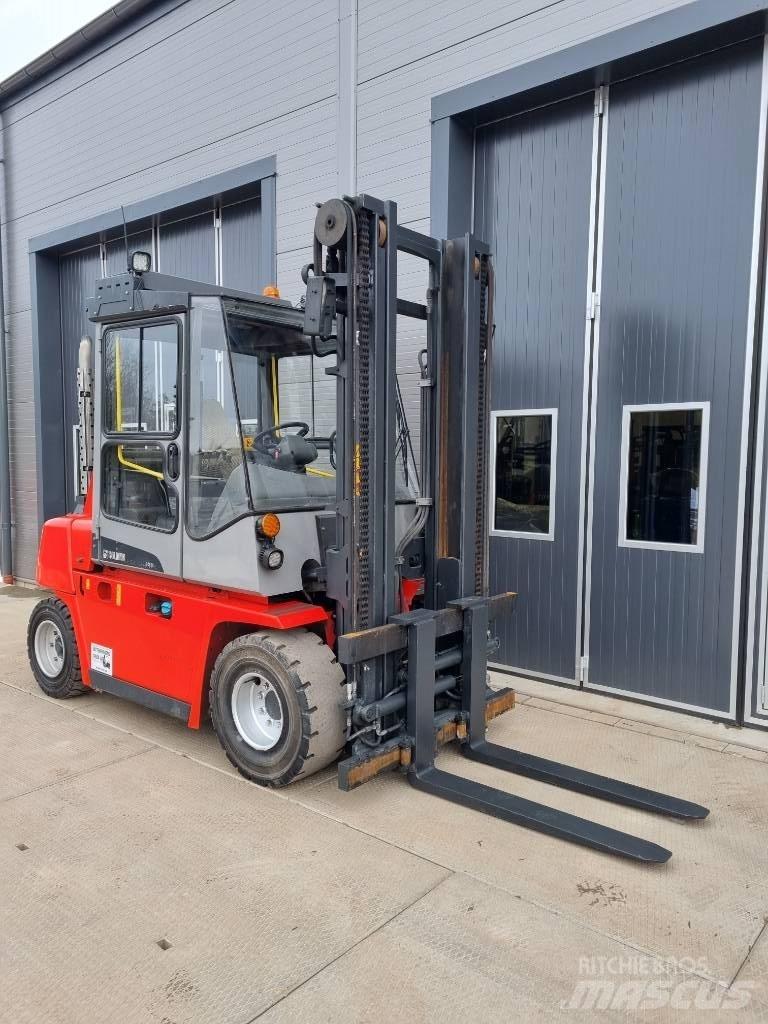 Kalmar DCE 55-6 Дизельные погрузчики