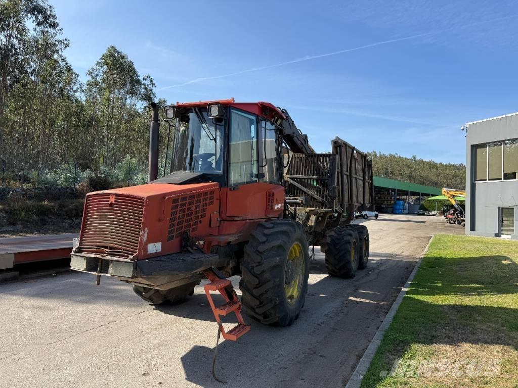 Komatsu 840.3 Форвардеры