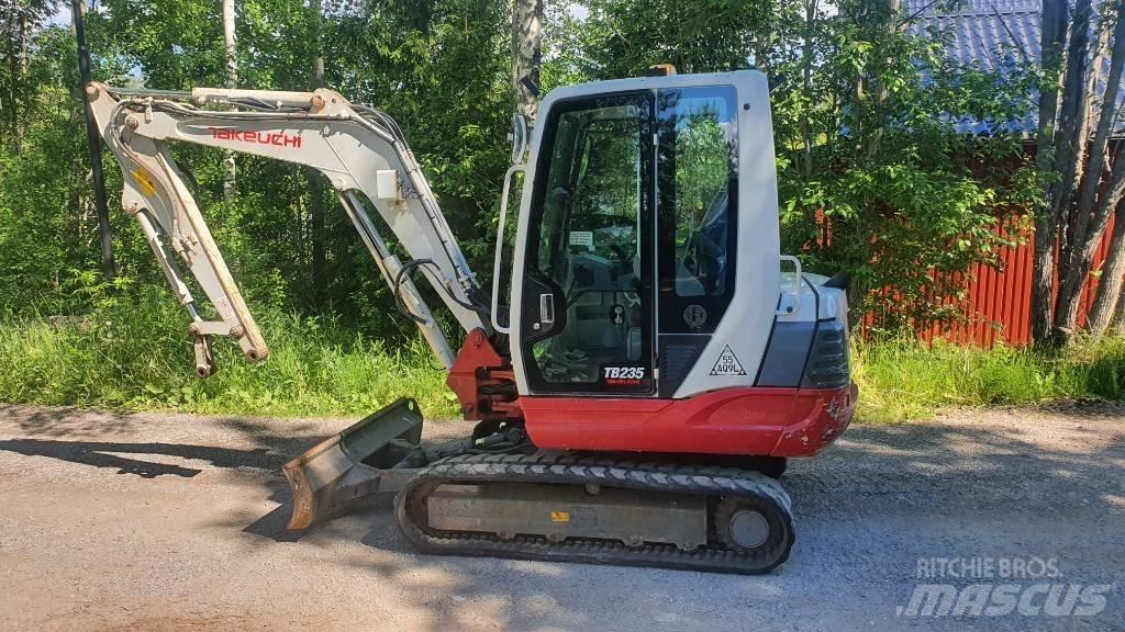 Takeuchi TB235 Мини-экскаваторы