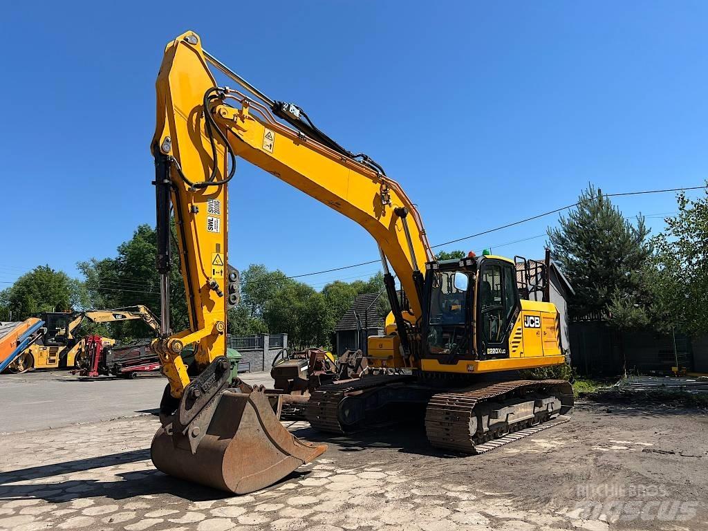 JCB 220X LC Гусеничные экскаваторы
