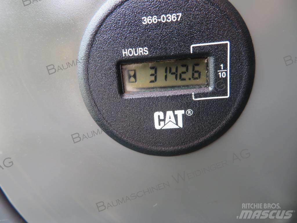 CAT 311 F LRR Гусеничные экскаваторы