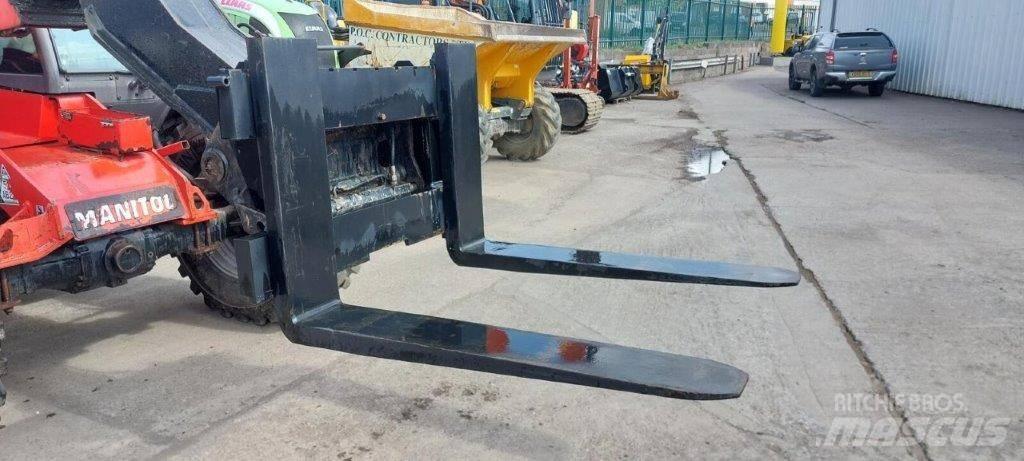 Manitou PFB Телескопические погрузчики