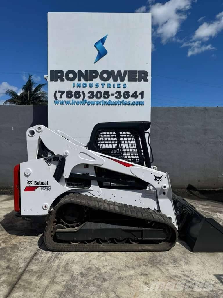 Bobcat T 740 Мини-погрузчики