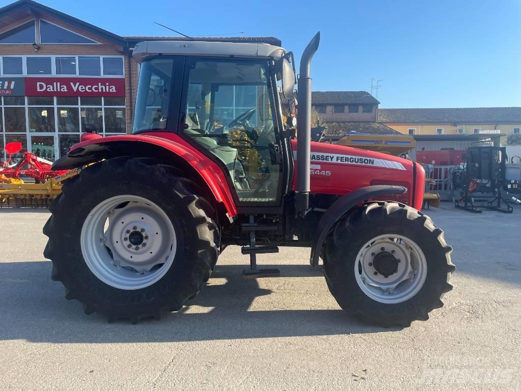 Massey Ferguson 6445 Трактора