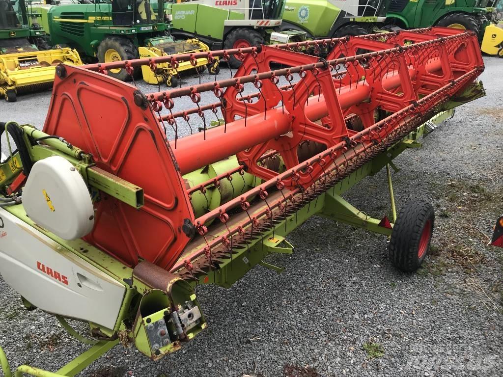 CLAAS Tucano 440 Зерноуборочные комбайны