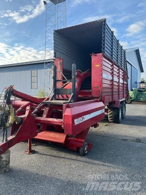 JF 3500 Прицепы с самозагрузкой