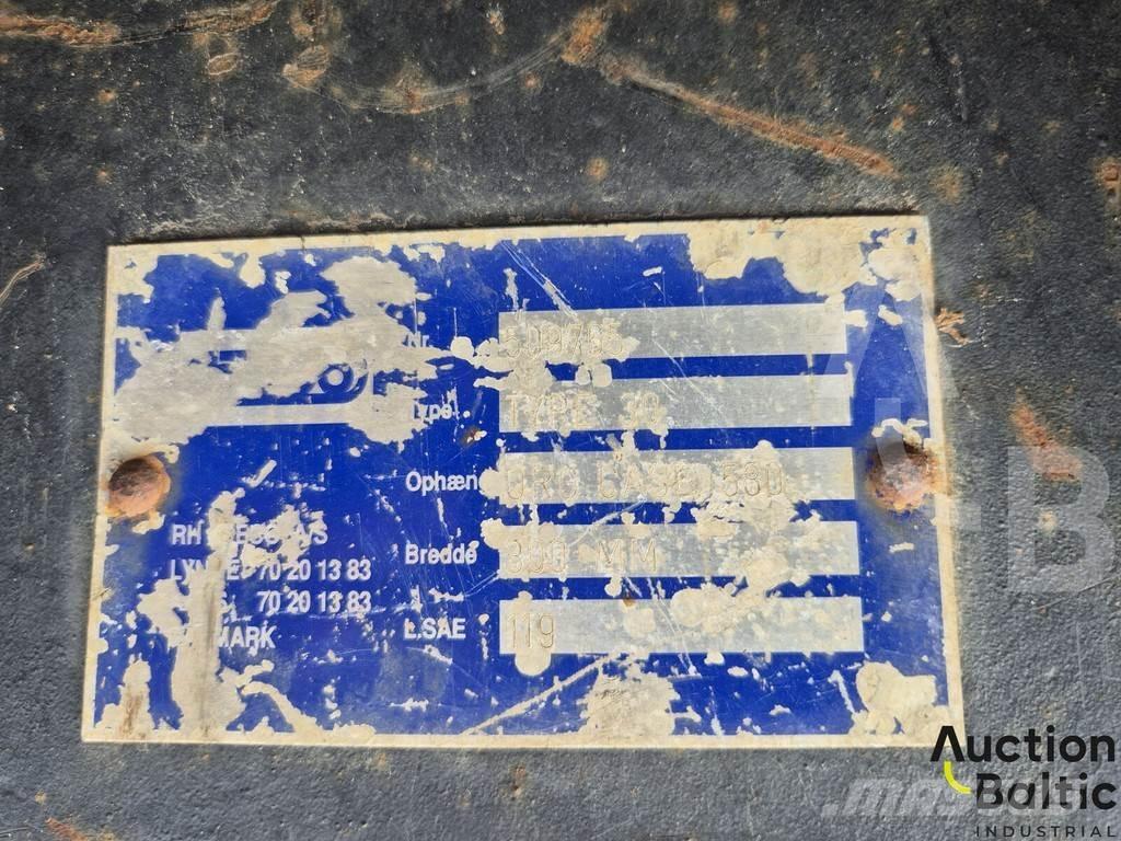 CASE 695 SR-4 PS Экскаваторы-погрузчики