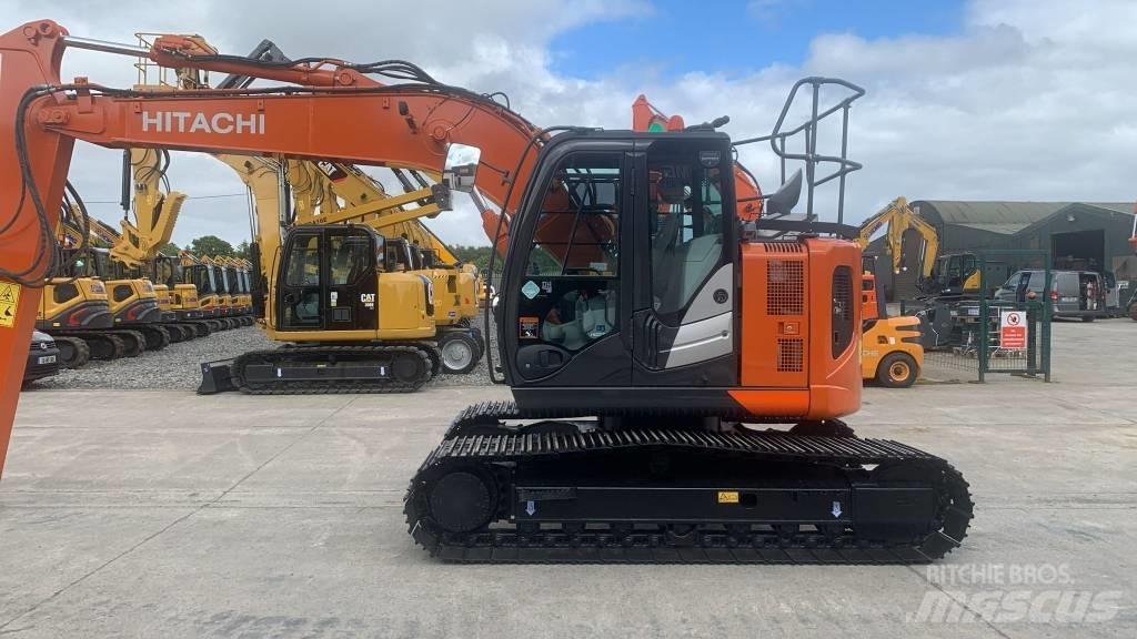 Hitachi ZX 135 US-6 Гусеничные экскаваторы