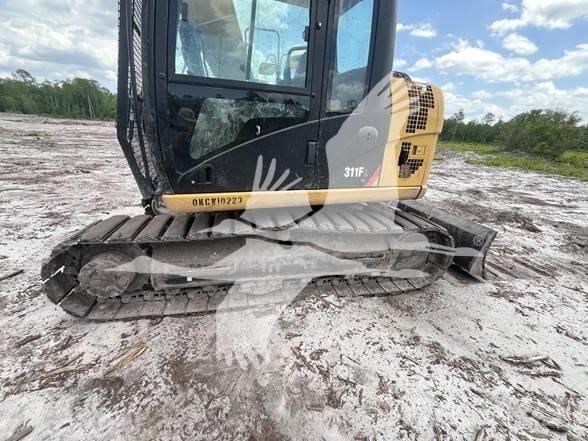 CAT 311FL Гусеничные экскаваторы