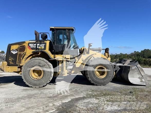 CAT 966M Фронтальные погрузчики