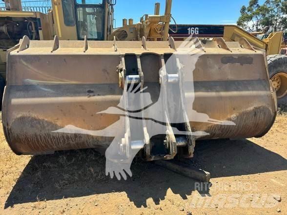 CAT 988H Фронтальные погрузчики