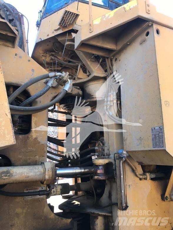 CAT 992G Фронтальные погрузчики