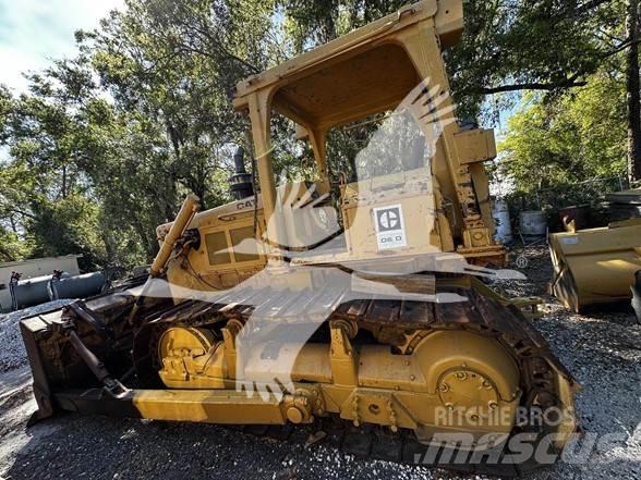 CAT D6D Гусеничные бульдозеры