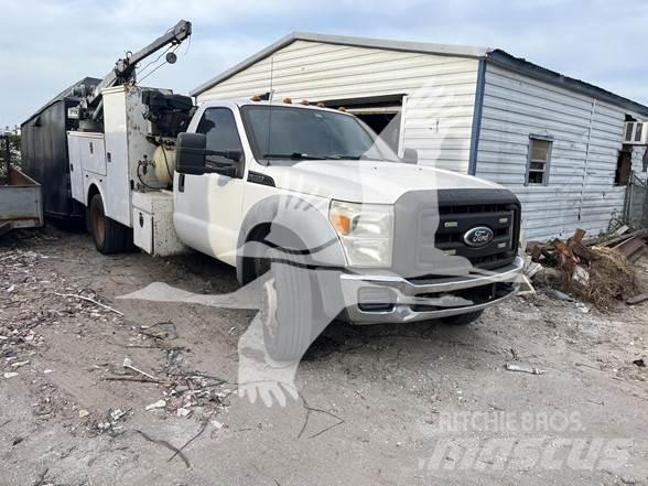 Ford F550 Строительная техника - Другие