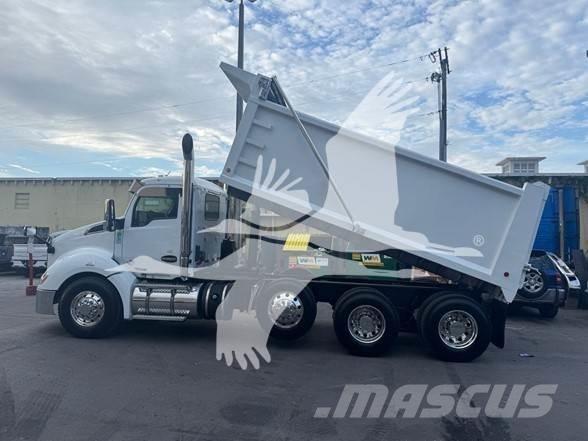 Kenworth T680 Грузовики-Самосвалы