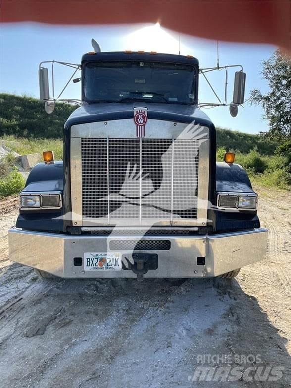 Kenworth T800 Грузовики-Самосвалы