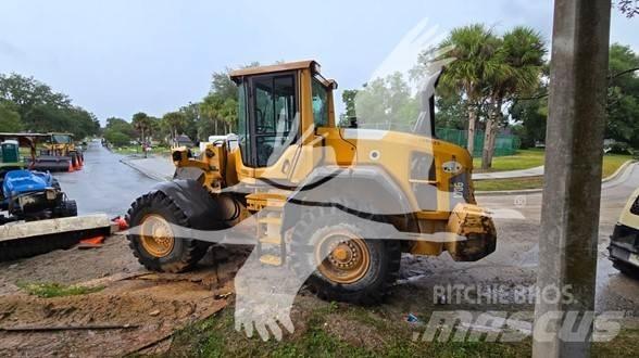 Volvo L70G Фронтальные погрузчики