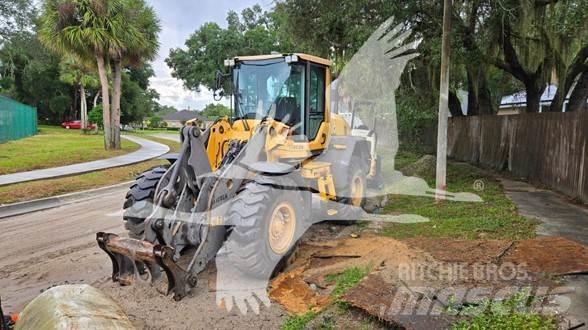 Volvo L70G Фронтальные погрузчики
