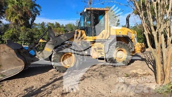 Volvo L70G Фронтальные погрузчики