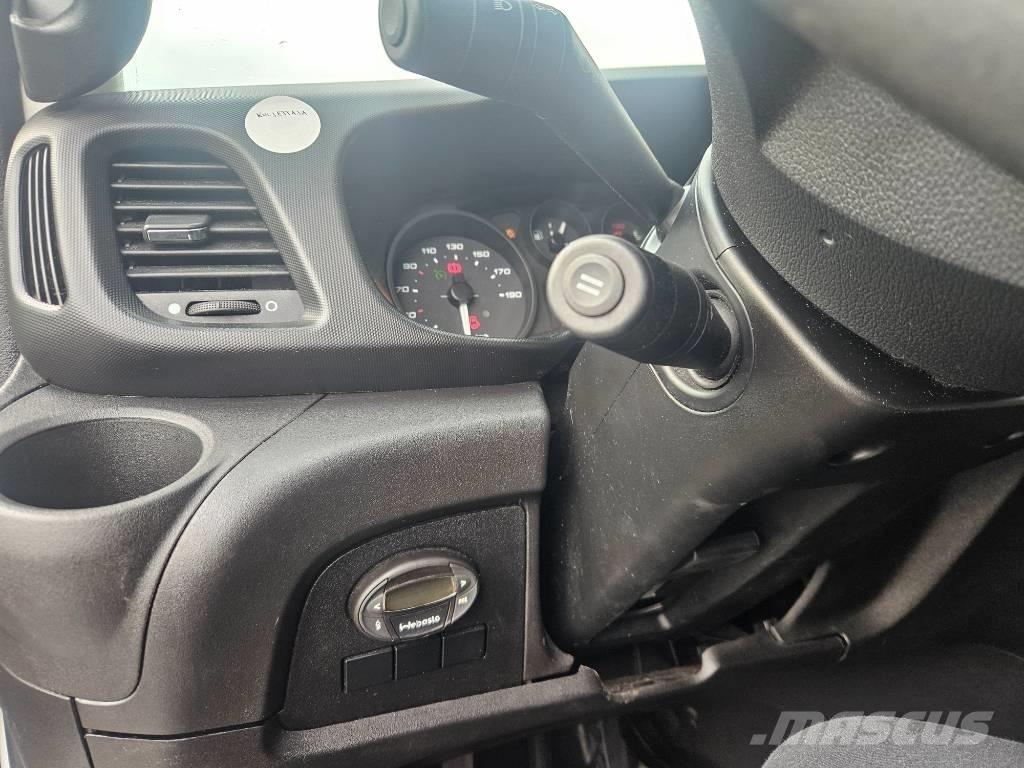 Iveco Daily 70C17 Цельнометаллический фургоны