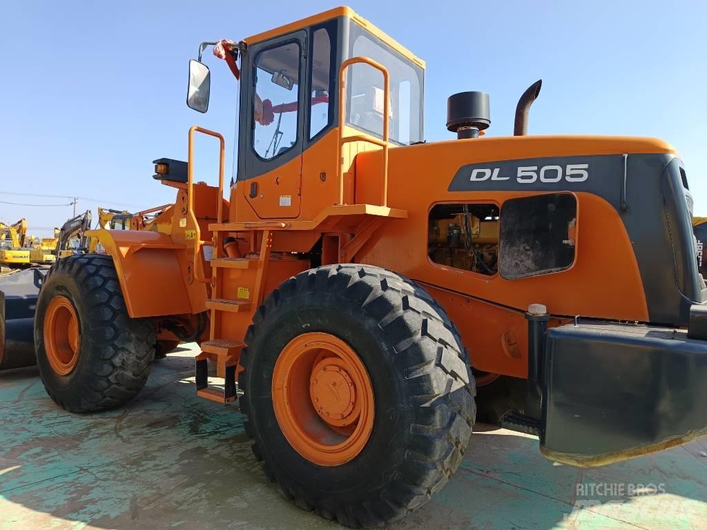 Doosan DL505 Фронтальные погрузчики