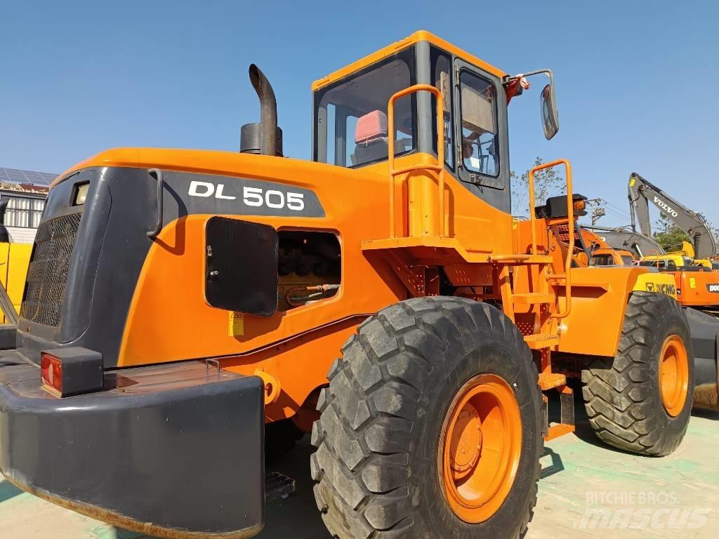 Doosan DL505 Фронтальные погрузчики