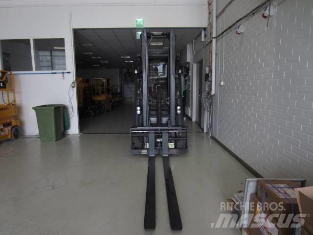 Linde E30H Электропогрузчики