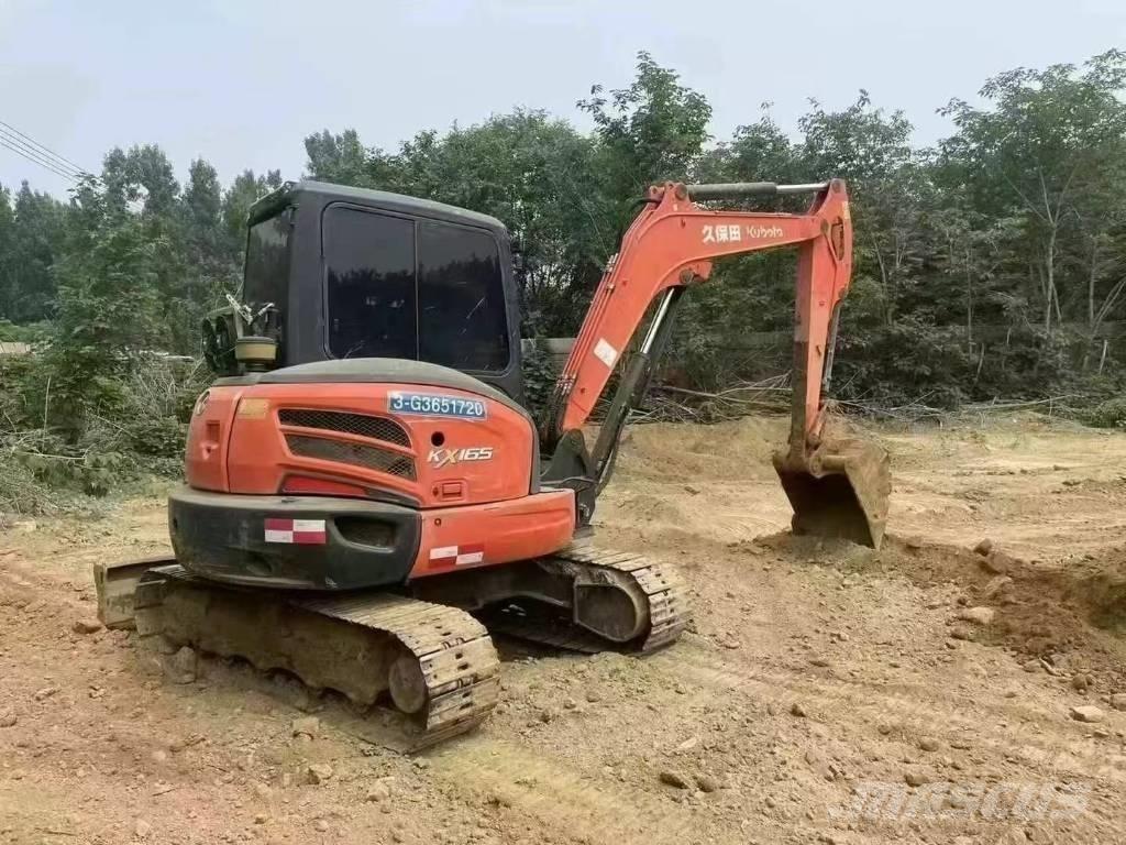 Kubota 165 Гусеничные экскаваторы