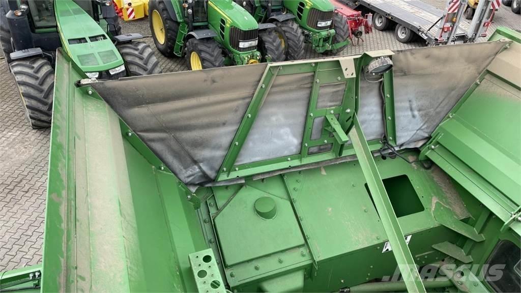 John Deere T660 Зерноуборочные комбайны