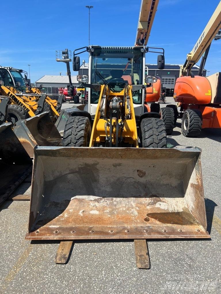 Liebherr L 506 Фронтальные погрузчики