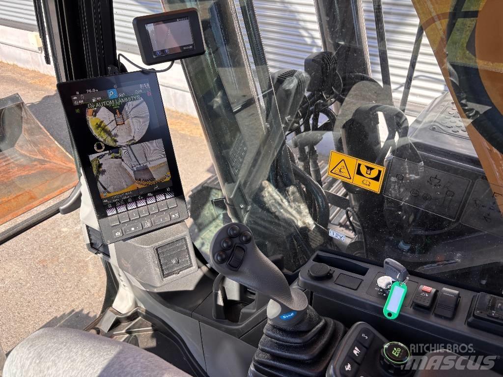 CASE CX 250 E Гусеничные экскаваторы