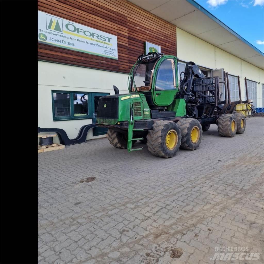 John Deere 1010 E Форвардеры