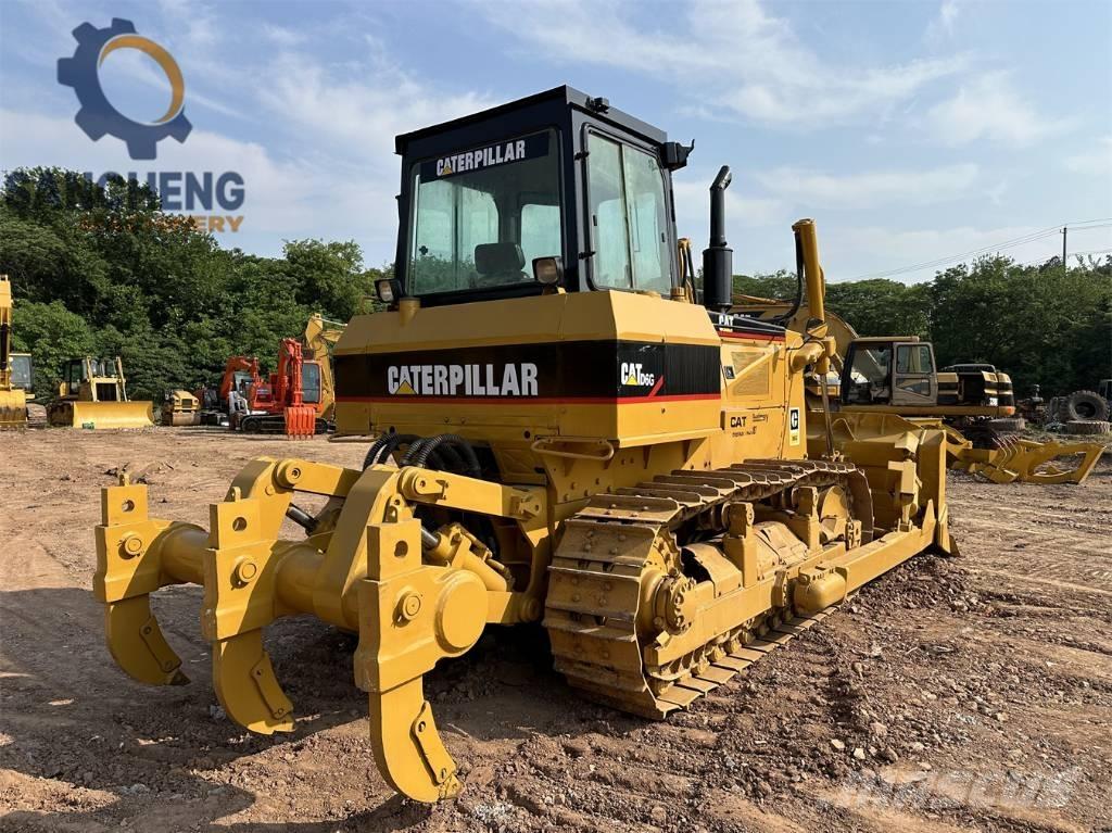 CAT D6G Гусеничные бульдозеры