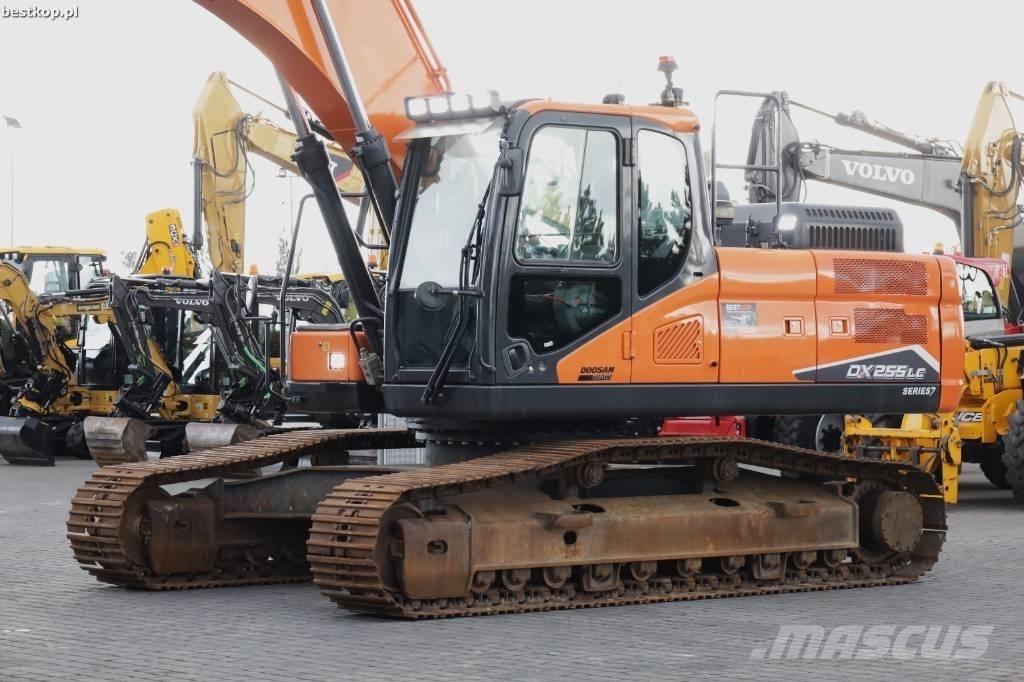 Doosan DX 255 LC-7 Гусеничные экскаваторы