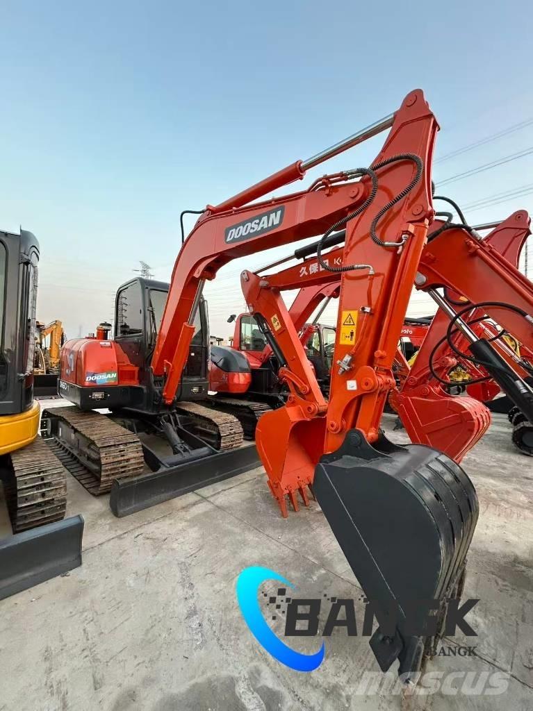 Kubota DH60-7-201 Гусеничные экскаваторы