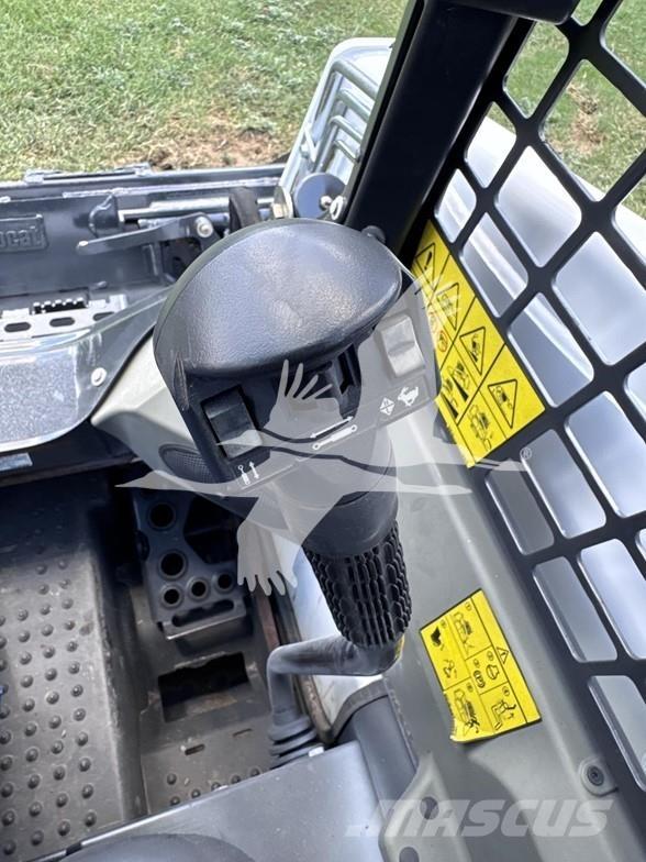 Bobcat T450 Мини-погрузчики
