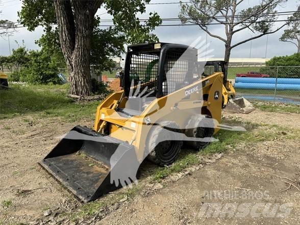 John Deere 315 Мини-погрузчики
