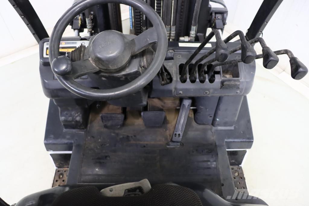 Nissan U1D2A20LQ Газовые погрузчики